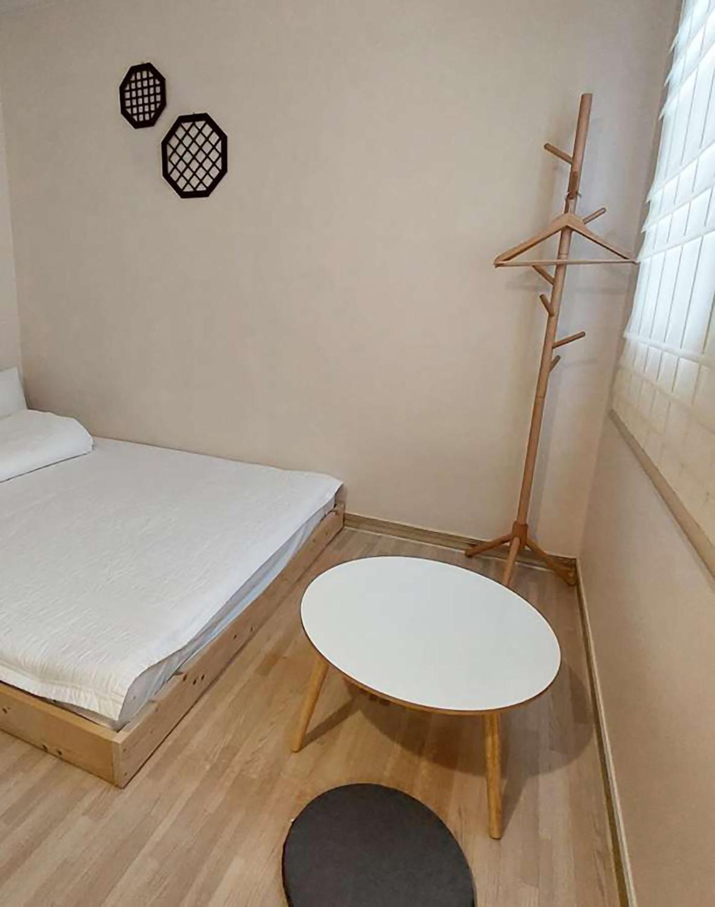 Blau Guesthouse Γκιονγκγού Εξωτερικό φωτογραφία